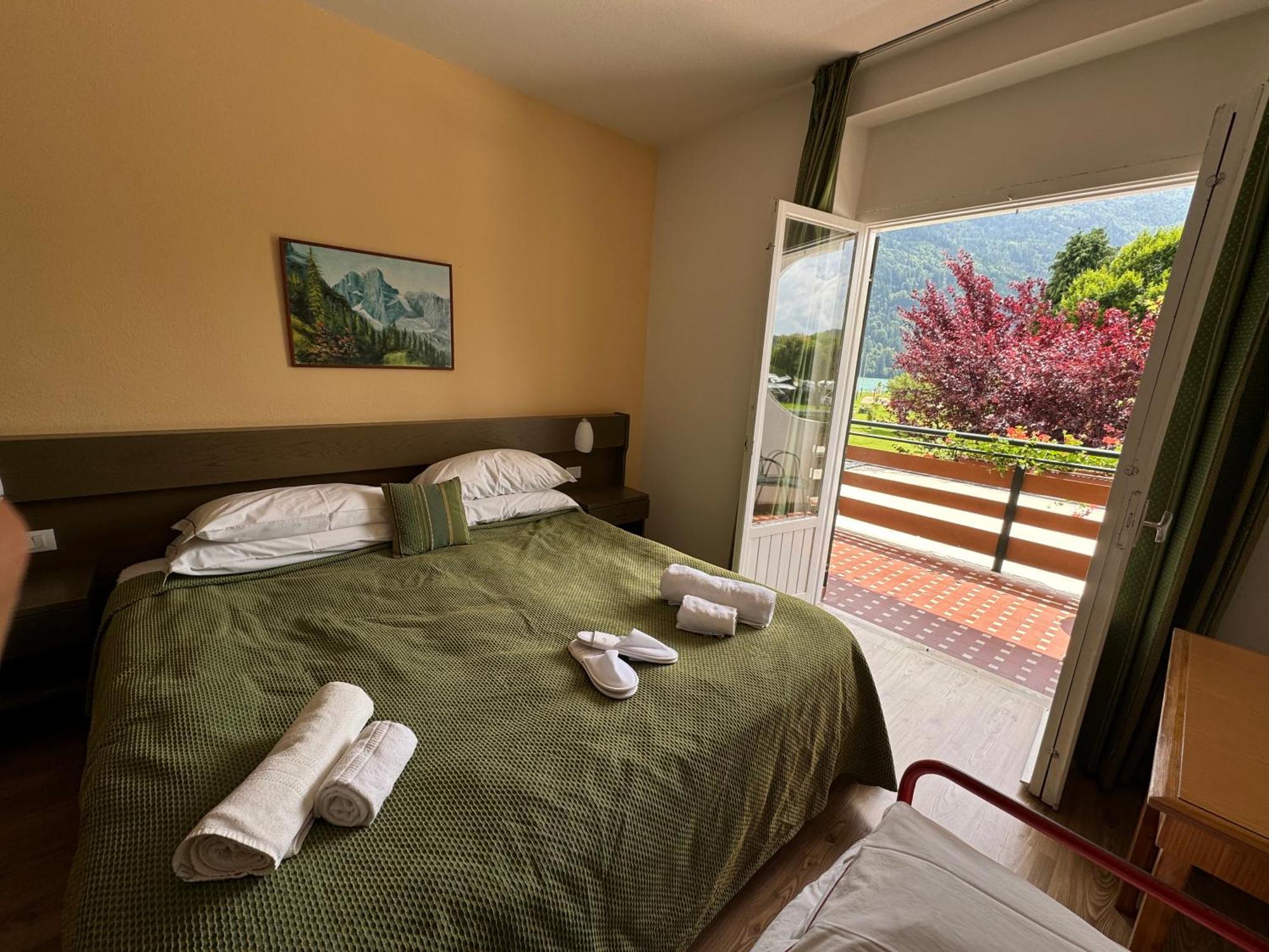 Garden Hotel Bellariva Molveno Room photo